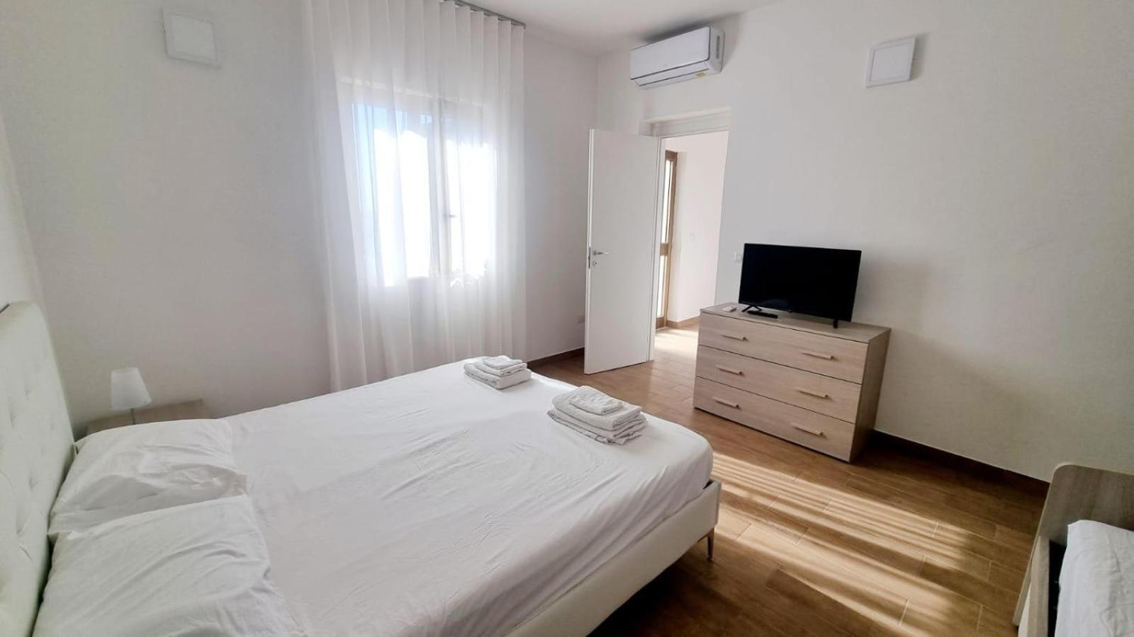 Eremo Sul Mare Appartement Fuscaldo Kamer foto